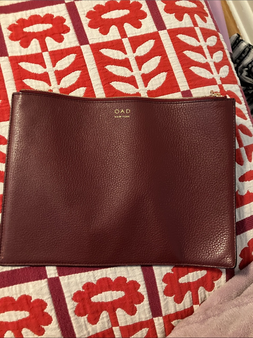 Oat New York Men's Deep Burgundy Pebbled Leather Zip Pouch